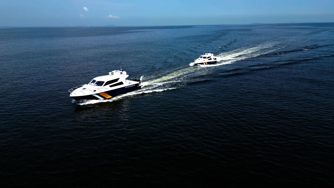 Kawi Shipyard vessels at sea